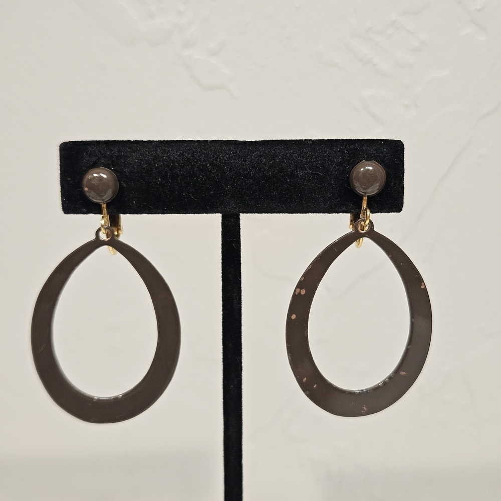 Taupe Brown Enamel Dangle Clip On Earrings Women's Jewelry